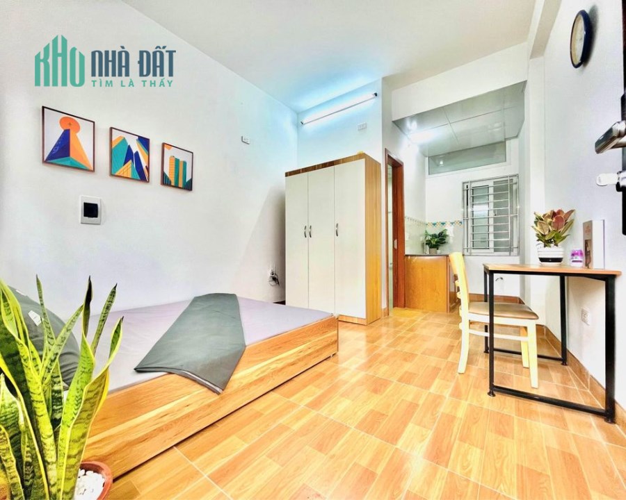 Bán nhanh tòa nhà lô góc ngõ 131 Thái Hà 100m2, 8 tầng mặt tiền 7.2m giá rao bán 25 tỷ