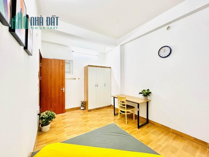 Bán nhanh tòa nhà lô góc ngõ 131 Thái Hà 100m2, 8 tầng mặt tiền 7.2m giá rao bán 25 tỷ