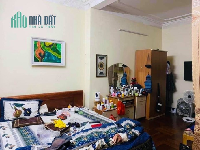 Hiếm! CC Bán nhà Phạm Ngọc Thạch 125m2 x3Tầng,Ôtô, kinh doanh 20m ra phố O969693855