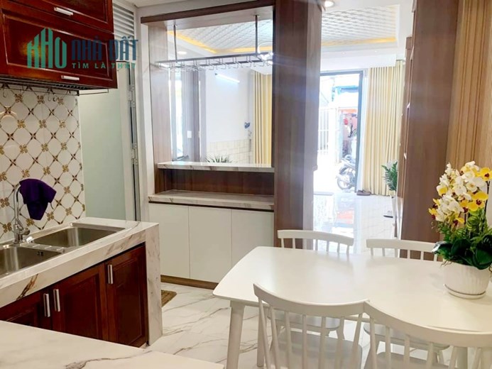 MTKD, OTO TRÁNH NHAU, PHẠM HỮU LẦU NHÀ BÈ, NHỈNH 3 TỶ