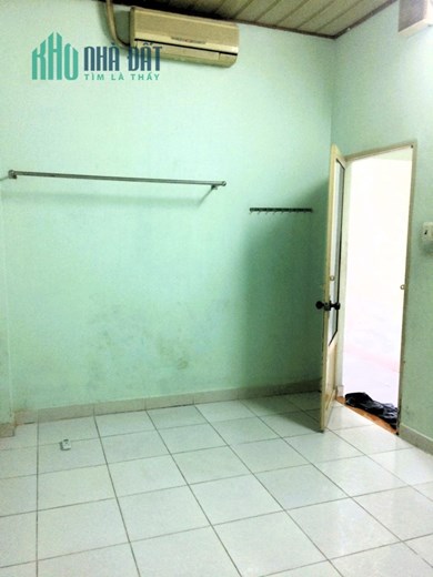 Cho thuê nhà nguyên căn 92m2 có sân để xe hơi đường 17 Linh Trung