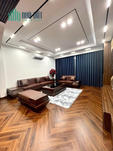 Bán nhà 6 tầng Nguyễn Văn Cừ,Long Biên 66m2,Mt 4.5m,thang máy hơn 12tỷ