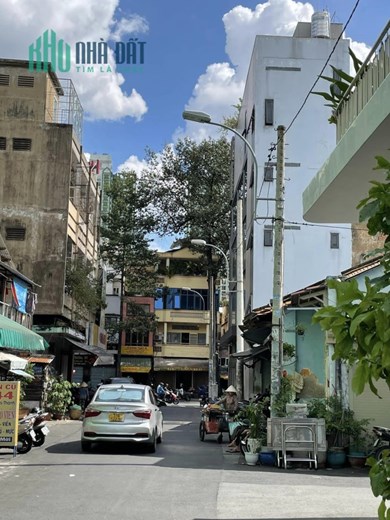 Bán nhà gần mặt tiền Nguyễn Chí Thanh Đào Nguyên Phổ phường 4 Quận 11 40m2 3 tầng 5pN