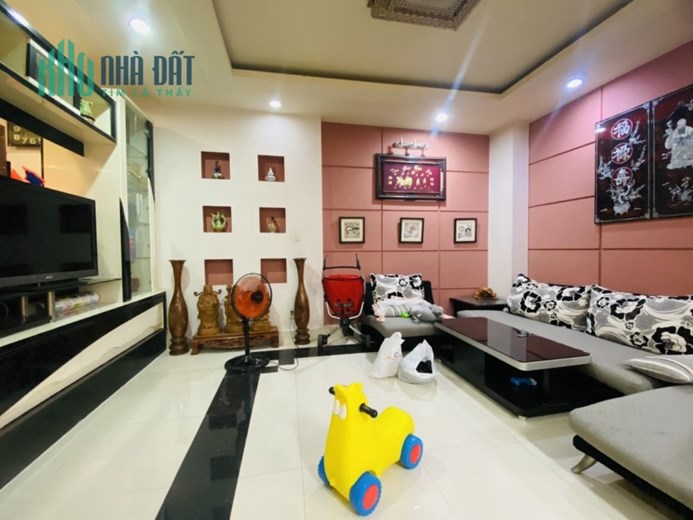 Hiếm Mặt tiền Phường 12  Tân Bình,  50m2,  2 tầng KD tốt