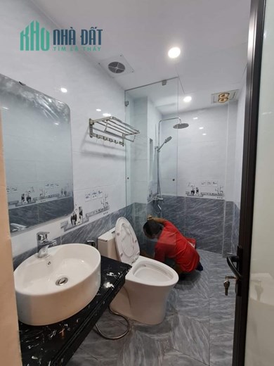 Nhà đẹp ngõ Văn Hương,48M x5 Tầng,mặt tiền rộng,ngõ thông thoáng sáng,giao thông thuận lợi,vô vàn