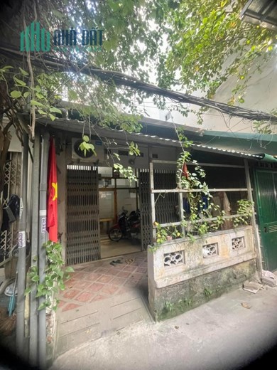 Bán Nhà C4 Phố Nguyễn Thái Học - Ba Đình 61m2, mặt tiền 4m, gần phố ngõ thông, cách 1 nhà ra phố,