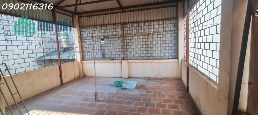 Bán nhà mặt phố Tư Đình, gần sân golf Long Biên, Cổ Linh. 100m2 giá chào 12 tỷ