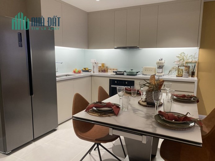 Chuyển nhượng căn hộ 1 PN Urban Green tầng cao giá cực kì tốt trong tháng 10 LH 0835379247 gặp Phúc