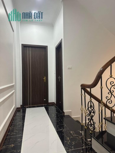 Hẻm xe hơi Lê Quang Định, 50m2, 3 tầng giá chỉ 4.9tỷ