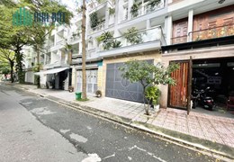 HIẾM CÓ KHÓ TÌM - HXT TRÁNH NGAY NGÃ 3 ĐÔNG QUANG QUẬN 12, 75M2, 3 TẦNG, 4 PN, NỞ HẬU CHỈ HƠN 4 TỶ.