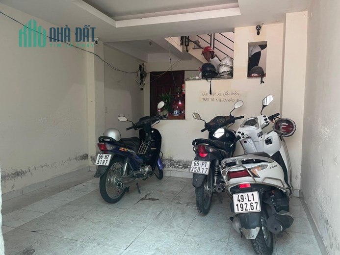 CHDV 8 PN - DÒNG TIỀN 30tr - SỔ NỞ HẬU - 2 MẶT HẺM - NHỈNH 5 TỶ