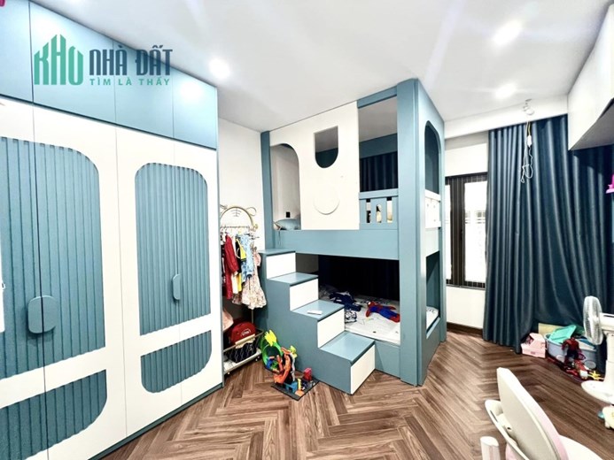 Bán nhà phố Bạch Mai, 31m2 x 6 tầng, Đep nhất khu vực, giá 5 tỷ
