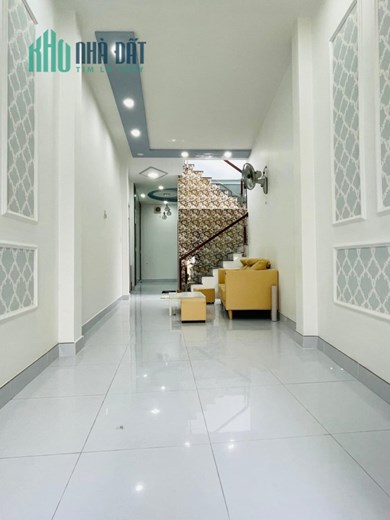 Nhà đẹp,ô tô đậu trong nhà, đường Hoàng Hoa Thám,quận Bình Thạnh,94m2, nhỉnh 6 tỷ