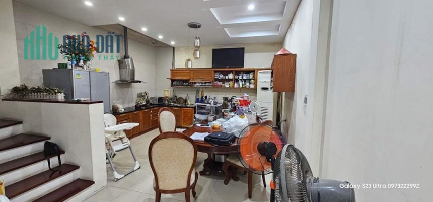 Bán Nhà Mỹ Đình, Ô Tô Vào Nhà, Ngõ Thông, Dân Xây, Tặng Nội Thất, DT 50mx4T. Giá 5.2 Tỷ.
