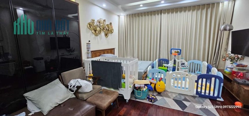 Bán Nhà Mỹ Đình, Ô Tô Vào Nhà, Ngõ Thông, Dân Xây, Tặng Nội Thất, DT 50mx4T. Giá 5.2 Tỷ.