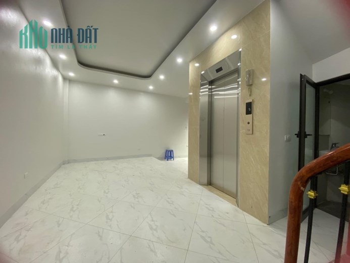 Bán nhà Thụy Khuê 40m2, 6T, mt4m, 5.7 tỷ lô gó, 2 thoáng, Tây Hồ.