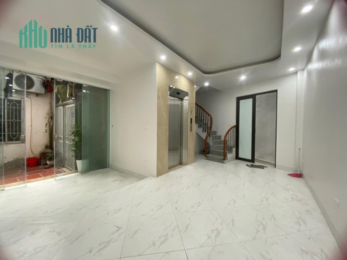 Bán nhà Thụy Khuê 40m2, 6T, mt4m, 5.7 tỷ lô gó, 2 thoáng, Tây Hồ.