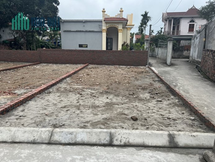 Bán lô góc 2MT,đường 5m,sân đỗ xe r200m2,sổ chính chủ, giá 565tr, ở P.Hòa Nghĩa-Q.DK. LH0916340248