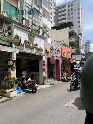 PHAN VĂN TRỊ-NGUYỄN BIỂU QUẬN 5 -SỔ ĐẸP VUÔNG A4 – 5TẦNG-4PN-HẺM THÔNG-CHỈ 7TỶ