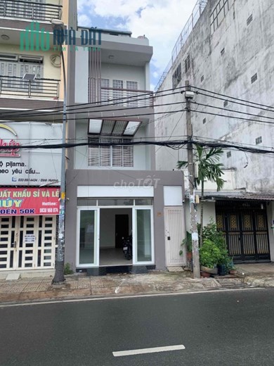 Cho thuê nhà MT Tân Sơn, 2 lầu 4 phòng ngủ