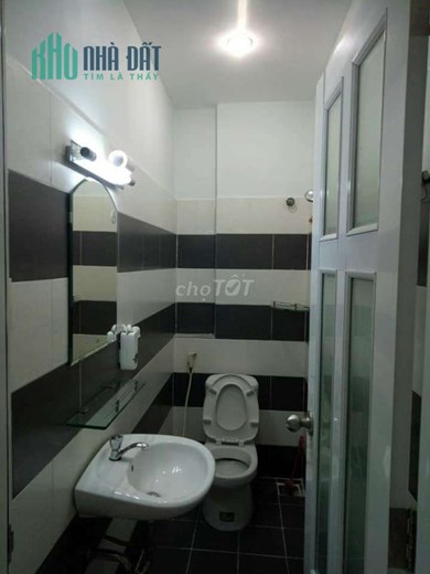 Cho thuê nhà Góc 2MT Hẻm 55 Thành Mỹ, 2 phòng ngủ