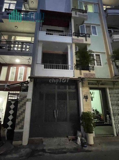 Nhà 3 tầng MT sát đường Lý Thường Kiệt chỉ 30m