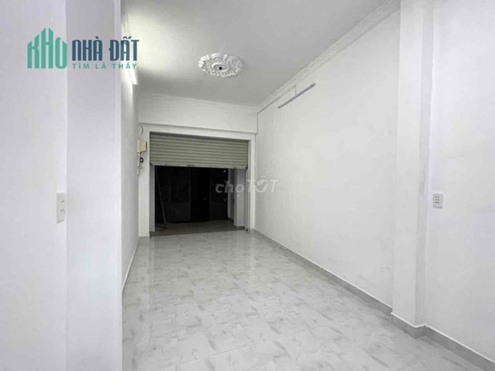 Nhà 3 tầng MT sát đường Lý Thường Kiệt chỉ 30m