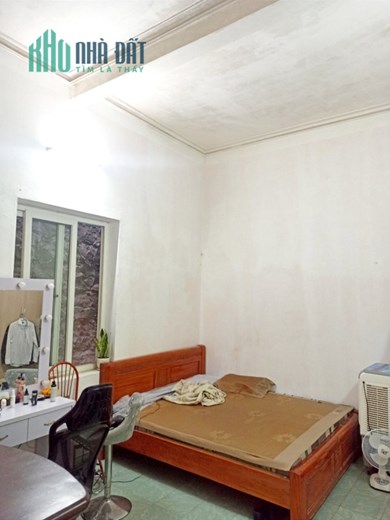Bán nhà Ngô Gia Tự, diện tích 96m 2 tầng sân cổng, GIÁ 3.3 tỉ ngay Cầu Rào
