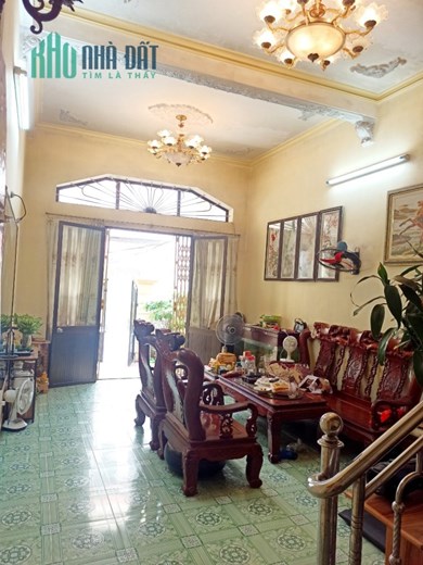 Bán nhà Ngô Gia Tự, diện tích 96m 2 tầng sân cổng, GIÁ 3.3 tỉ ngay Cầu Rào