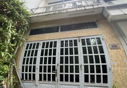 Nhà 1 lầu đối diện chợ Võ Thành Trang, 6,5 triệu