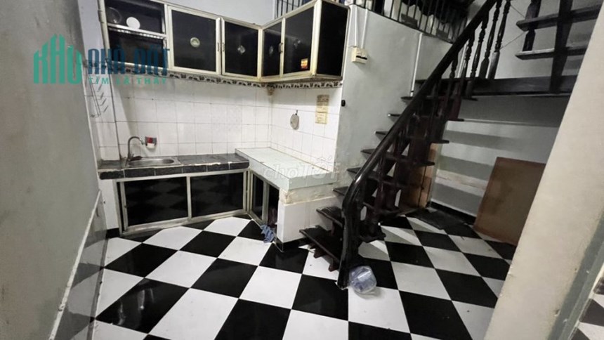 Nhà 1 lầu đối diện chợ Võ Thành Trang, 6,5 triệu