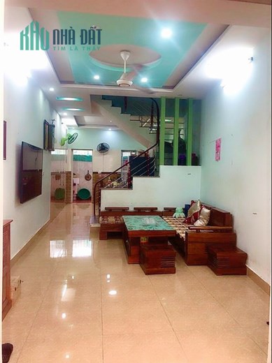 Bán nhà phố Thiên Lôi, diện tích 50m 3 tầng sân cổng riêng, GIÁ 2.25 tỉ