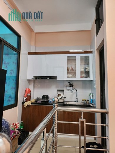 Bán Nhà mặt ngõ phố Tây Sơn KD Sầm uất ô tô DT  46m 4Tg  MT 4,3m chỉ 9 tỷ LHCC.