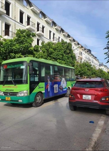 CHÍNH CHỦ TÔI CẦN BÁN LÔ ĐẤT DV YÊN NGHĨA KHU B 50M MT5 ĐƯỜNG RỘNG 13M GIÁ NHỈNH 5TỶ CÓ THƯƠNG