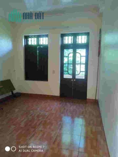 NHÀ CŨ ,NGÕ CỤT ANNINH TỐT
39MV 3 TẦNG GIÁ 3.6 TỶ BỒ ĐỀ , LONG BIÊN