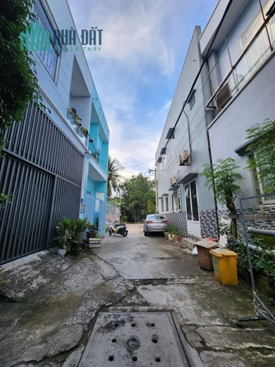 Bán nhà Lã Xuân Oai Q.9 hẻm 6m chỉ nhỉnh 4 tỷ