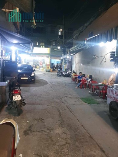 *Bán gấp nhà đường số 5 Ngay Nguyễna Sơn Tân Phú 60m2 ,4 Tầng Chỉ 4 tyx