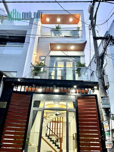 *Bán gấp nhà đường số 5 Ngay Nguyễna Sơn Tân Phú 60m2 ,4 Tầng Chỉ 4 tyx