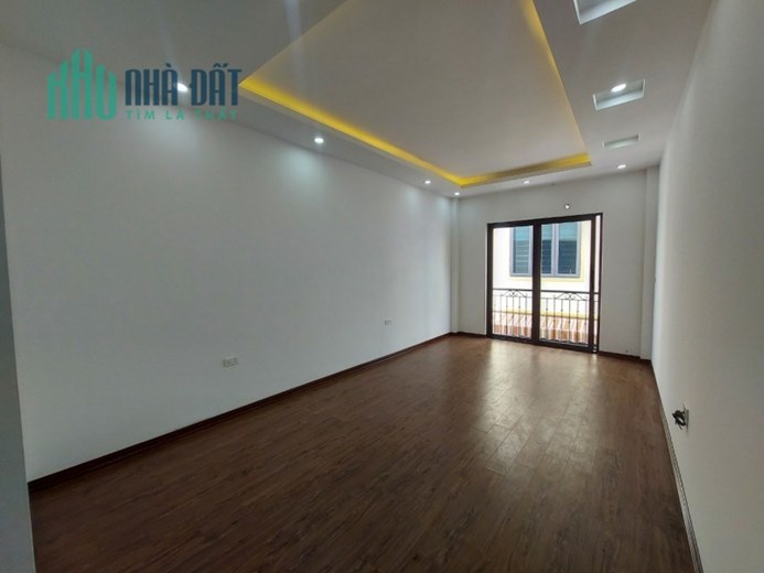 Bán nhà 5 tầng mới Thạch Bàn,Long Biên 34m2 ,oto đõ cửa nhỉnh 4 tỷ