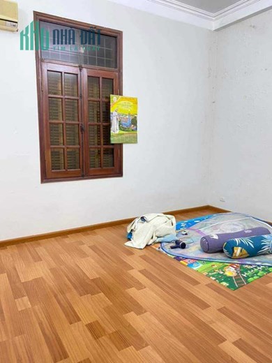 Bán Nhà Ngõ 211 Khương Trung 80m2 x 3 tầng, 2 thoáng, mặt ngõ thông rộng, ô tô đỗ cửa vào nhà, giá