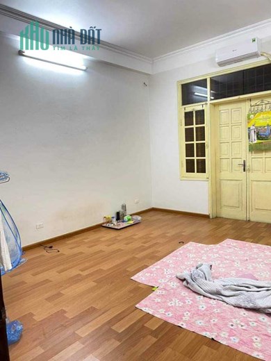 Bán Nhà Ngõ 211 Khương Trung 80m2 x 3 tầng, 2 thoáng, mặt ngõ thông rộng, ô tô đỗ cửa vào nhà, giá