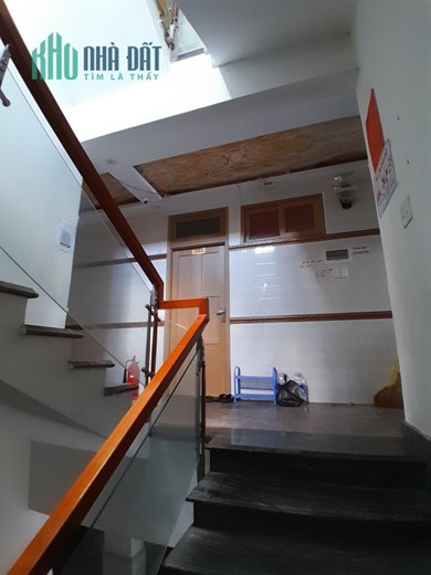 Tòa nhà mới cứng gồm 30 căn hộ ngay Bến Xe Đà Nẵng, với dòng tiền khủng.