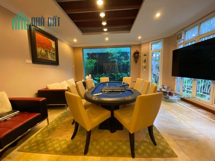 Bán nhà mặt phố Nguyễn Khắc Cần, Hoàn Kiếm, khu quan chức, 342m, Mặt Tiền 12.8m, 305 tỷ