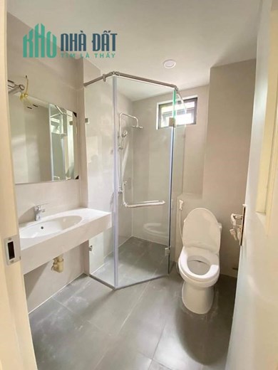Bán nhà Nguyễn Khánh Toàn: Ở ngay, đẹp, ngõ to-Giá : 3,34 tỷ
