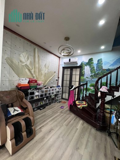 KHU QUAN CHỨC, HAI THOÁNG VĨNH VIỄN – Nhà 4 tầng Lý Nam Đế 60m _ 12 tỷ