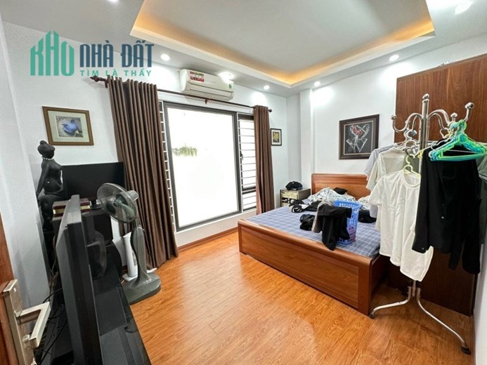 Bán nhà riêng Vương Thừa Vũ 53m 4 tầng mặt tiền 6m lô góc ô tô đỗ cửa ngõ thông kinh doanh nhỉnh 6