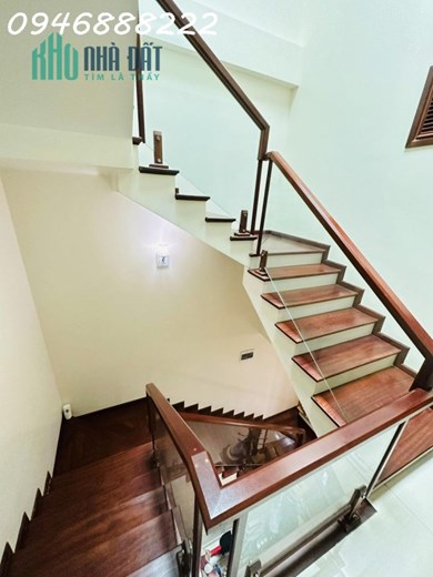 Nhà mặt đường tại phố Trực Cát - Lê Chân, vị trí đẹp, đi bộ ra Aeon Mall vài phút - Giá chỉ hơn 7 tỷ