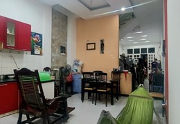 Bán Nhà Cao Lỗ phường 4 Quân 8 giá 11 tỷ.