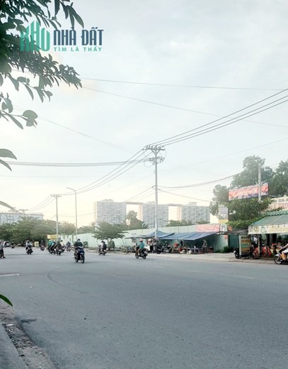 Bán Nhà Cao Lỗ phường 4 Quân 8 giá 11 tỷ.