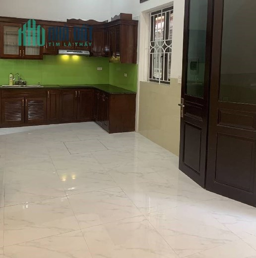 LÔ GÓC, PHÂN LÔ – Ô TÔ ĐỖ CỬA – KHU VỰC TRUNG TÂM.